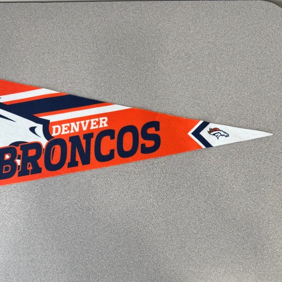 Denver Broncos Pennant Flag - Picture 3 of 5